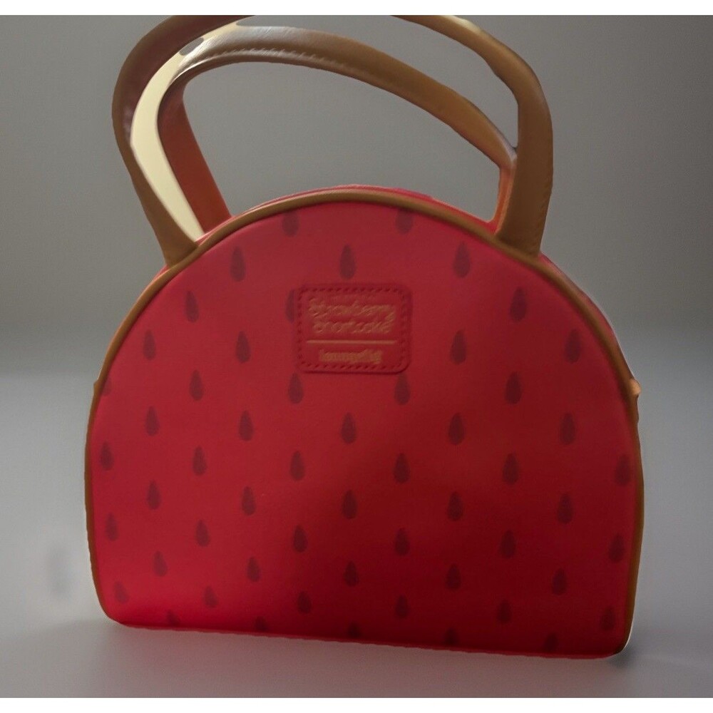 Loungefly Strawberry Shortcake & Custard SCENTED Crossbody Bag - Picture 5 of 10